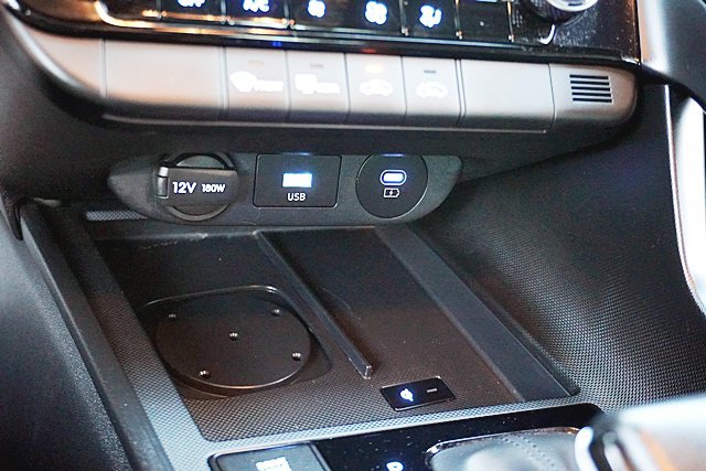Certified 2025 Hyundai Elantra Sport FWD image 37