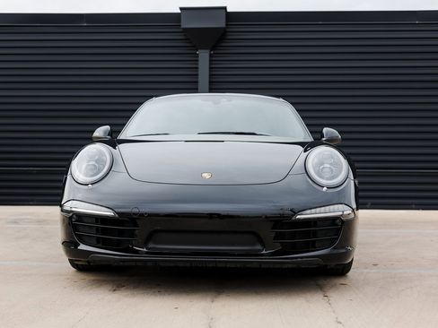 Certified 2016 Porsche 911 Carrera Black Edition image 10