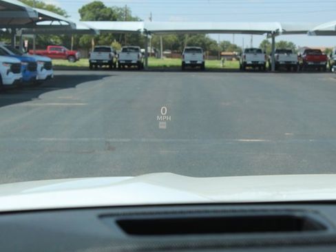 Used 2024 Cadillac Escalade Premium Luxury image 33