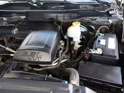 Used 2018 RAM 1500 Big Horn image 41