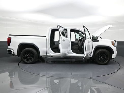 Used 2020 GMC Sierra 1500 Elevation w/ Elevation Value Package image 30