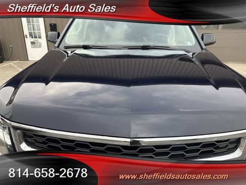 Used 2017 Chevrolet Tahoe LS image 14