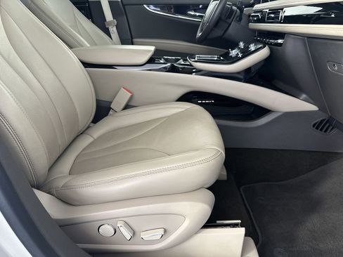 Used 2022 Lincoln Nautilus Reserve w/ Equipment Group 201A image 38