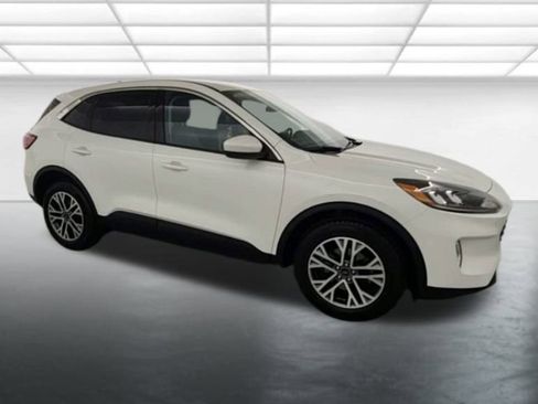 Used 2022 Ford Escape SEL image 9