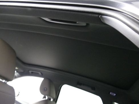 Certified 2025 Audi Q5 Premium w/ Convenience Package AWD/4WD image 29