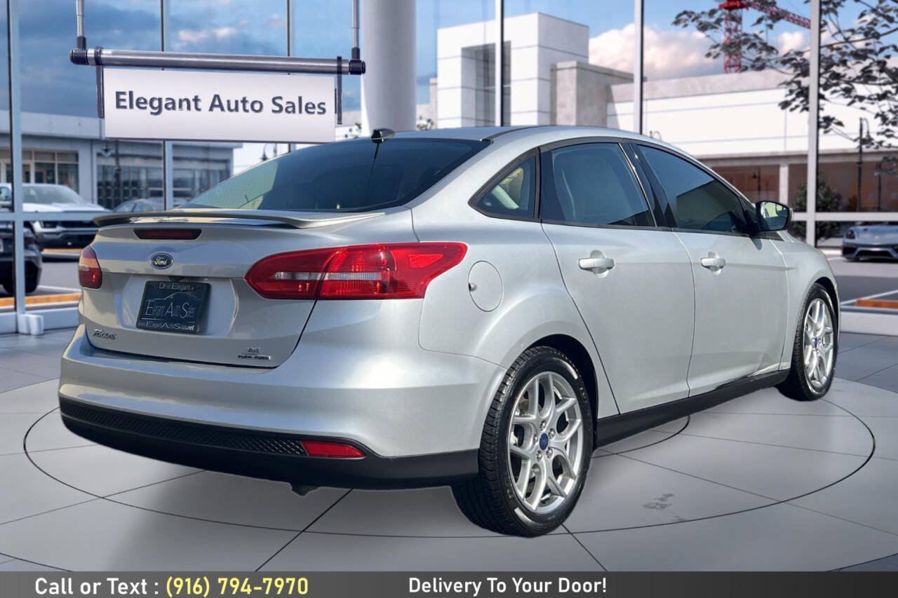 Used 2015 Ford Focus SE w/ Equipment Group 201A FWD image 5