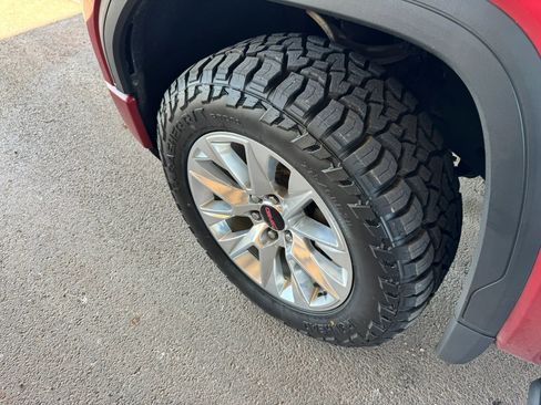 Used 2019 GMC Sierra 1500 AT4 w/ AT4 Premium Package AWD/4WD image 34