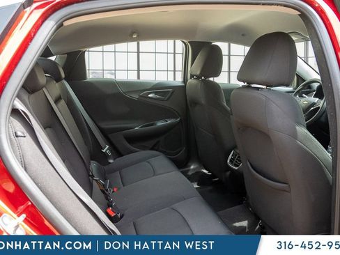 Used 2024 Chevrolet Malibu LT FWD image 25