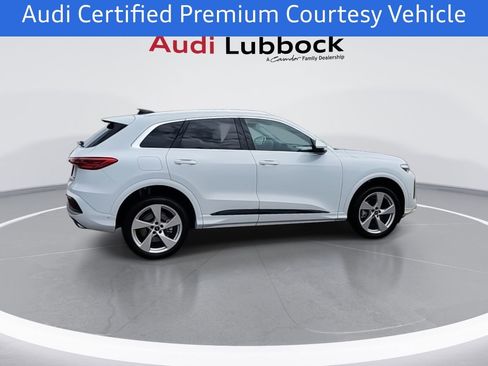 Certified 2025 Audi Q5 Premium w/ Premium Plus AWD/4WD image 9