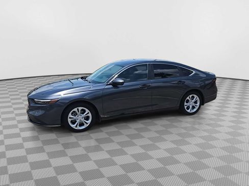Certified 2025 Honda Accord LX image 4