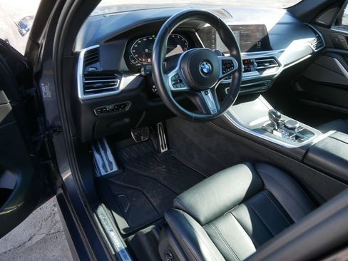 Used 2021 BMW X5 M50i w/ Dynamic Handling Package image 12