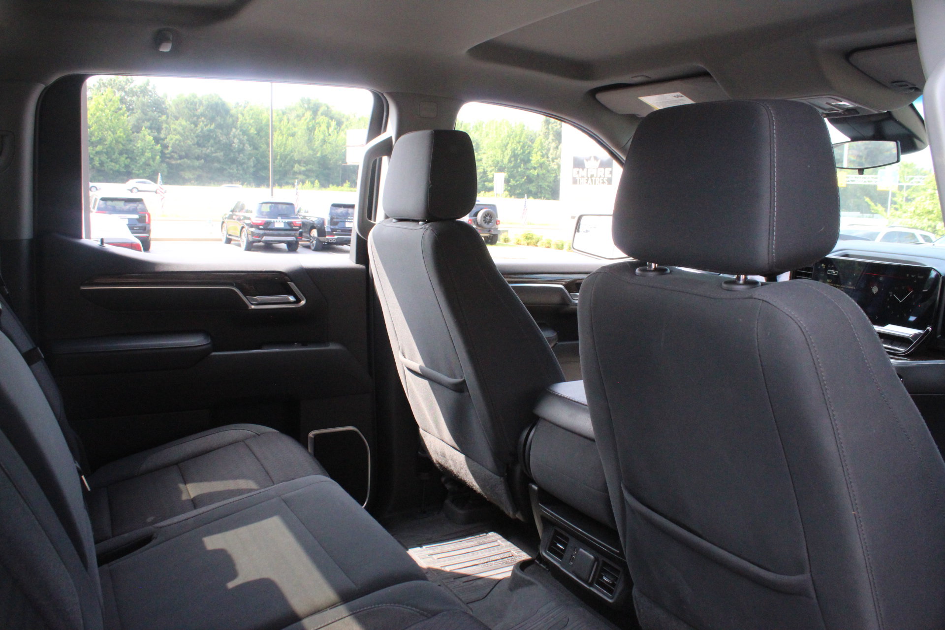 Used 2022 GMC Sierra 1500 Elevation w/ LPO, Elevation Black Package AWD/4WD image 32
