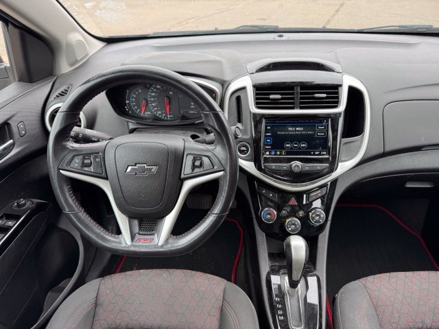 Used 2018 Chevrolet Sonic LT w/ Convenience Package FWD image 17