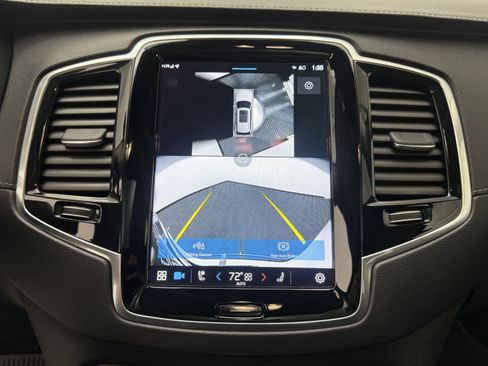 Certified 2024 Volvo XC90 B6 Ultimate w/ Protection Package Premier image 20