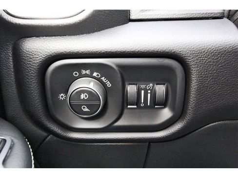 Used 2024 RAM 2500 Laramie w/ Safety Group image 16