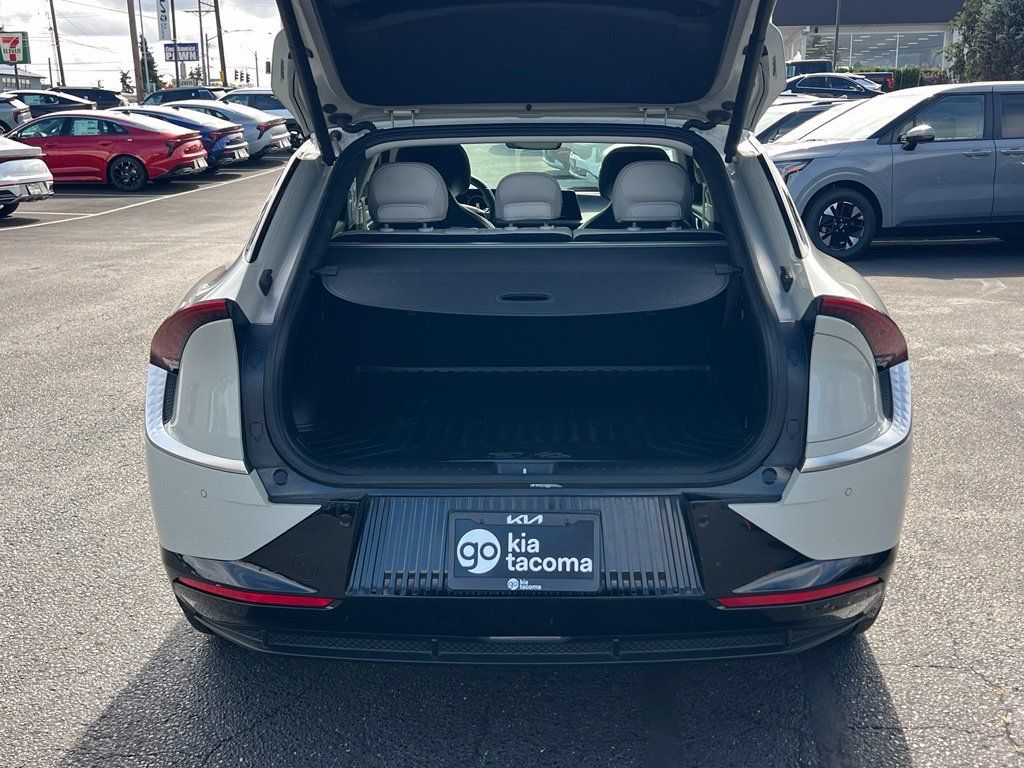Certified 2023 Kia EV6 Wind RWD image 8