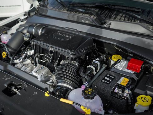 New 2026 Jeep Compass Trailhawk image 7