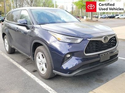 Used 2025 Toyota Highlander LE
