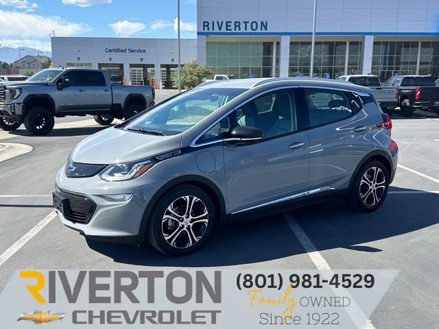 Used 2021 Chevrolet Bolt Premier w/ Infotainment Package FWD image 1