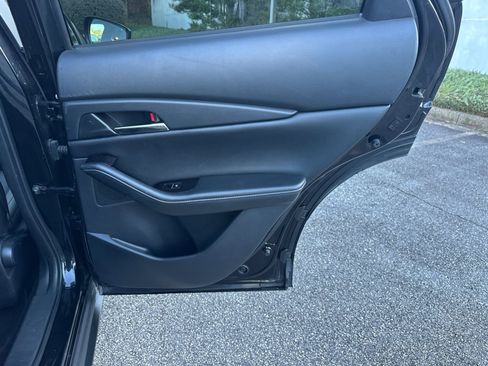 Used 2025 MAZDA CX-30 AWD 2.5 S w/ Preferred Package image 16