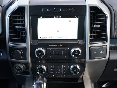 Used 2018 Ford F150 Lariat w/ Equipment Group 501A Mid image 17