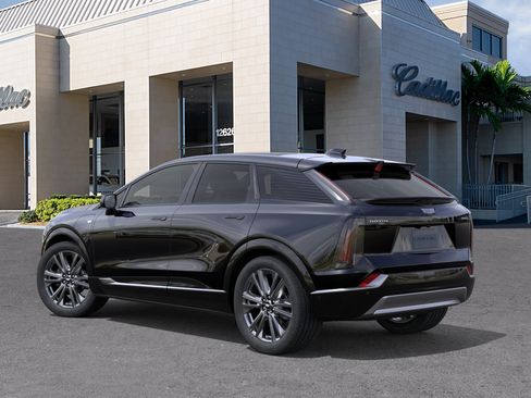 New 2026 Cadillac Optiq Sport 2 AWD/4WD image 3