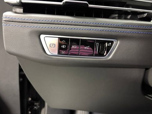 New 2025 Cadillac Escalade IQ Sport 1 w/ Smart Trailering package image 34