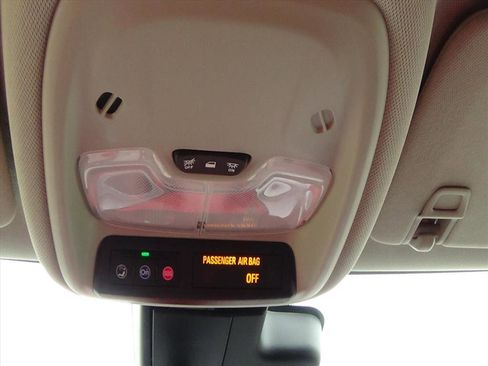 Used 2025 Buick Encore GX Preferred image 27