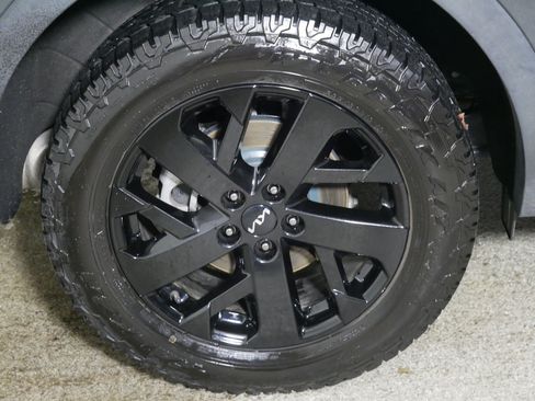 Used 2022 Kia Sorento S AWD/4WD image 15