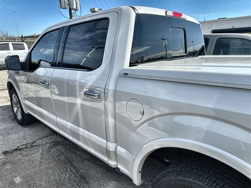 Used 2019 Ford F150 Platinum w/ Equipment Group 701A Luxury image 9