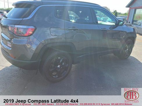 Used 2019 Jeep Compass Latitude w/ Popular Equipment Group AWD/4WD image 7