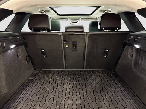 Used 2023 Jaguar F-PACE S image 30