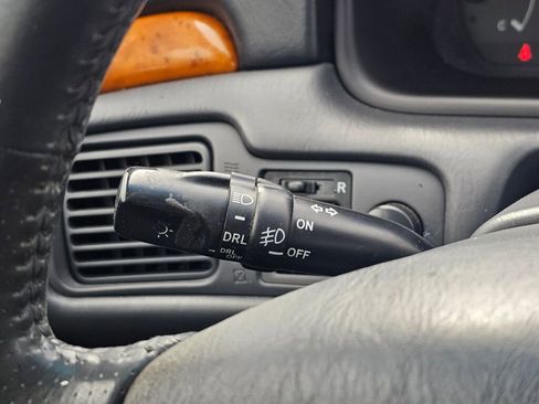 Used 2002 Toyota Solara SE FWD image 36