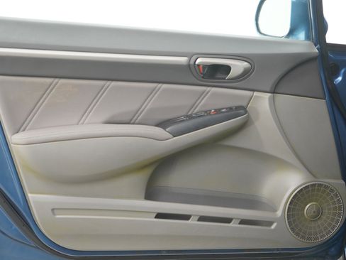 Used 2010 Honda Civic EX-L image 18