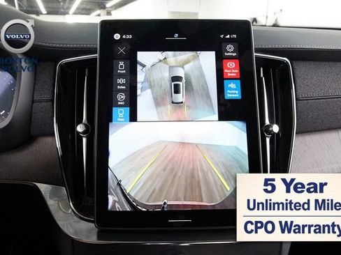 Certified 2026 Volvo XC90 B6 Ultra AWD/4WD image 17
