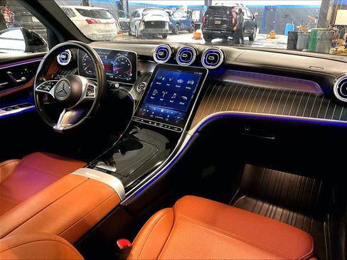 Used 2023 Mercedes-Benz GLC 300 4MATIC image 14