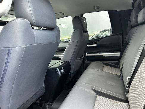 Used 2014 Toyota Tundra SR5 w/ SR5 Upgrade Package image 10