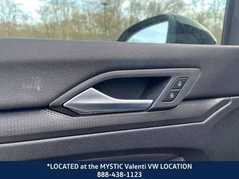 Certified 2024 Volkswagen GTI Autobahn FWD image 32