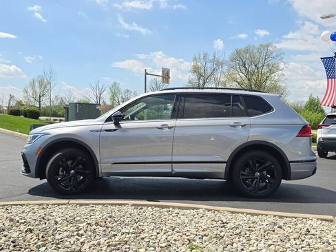 Used 2024 Volkswagen Tiguan SE R-Line AWD/4WD image 22