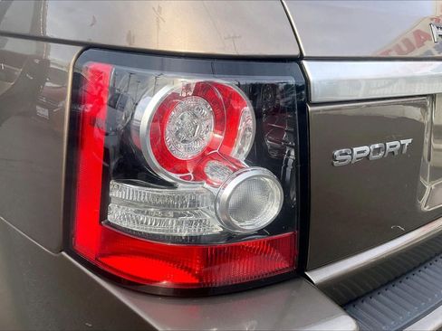 Used 2013 Land Rover Range Rover Sport HSE LUX AWD/4WD image 30