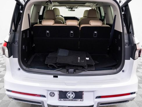 New 2026 INFINITI QX80 Pure w/ Cargo Package image 30