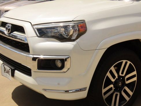 Used 2016 Toyota 4Runner Limited image 3