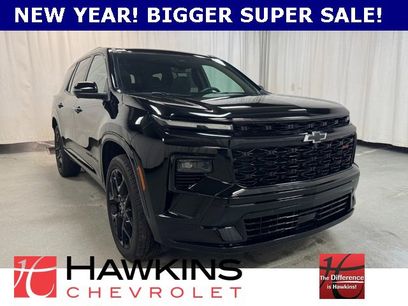 Used 2025 Chevrolet Traverse RS