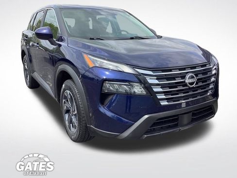 Used 2024 Nissan Rogue SV FWD image 1