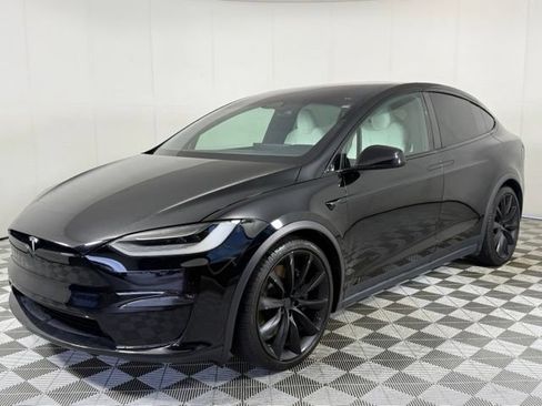 Used 2023 Tesla Model X AWD/4WD image 2