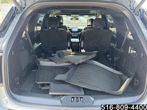 Used 2023 Ford Explorer ST-Line w/ Class IV Trailer Tow Package AWD/4WD image 36
