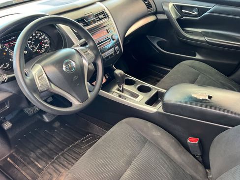 Used 2015 Nissan Altima 2.5 S FWD image 11