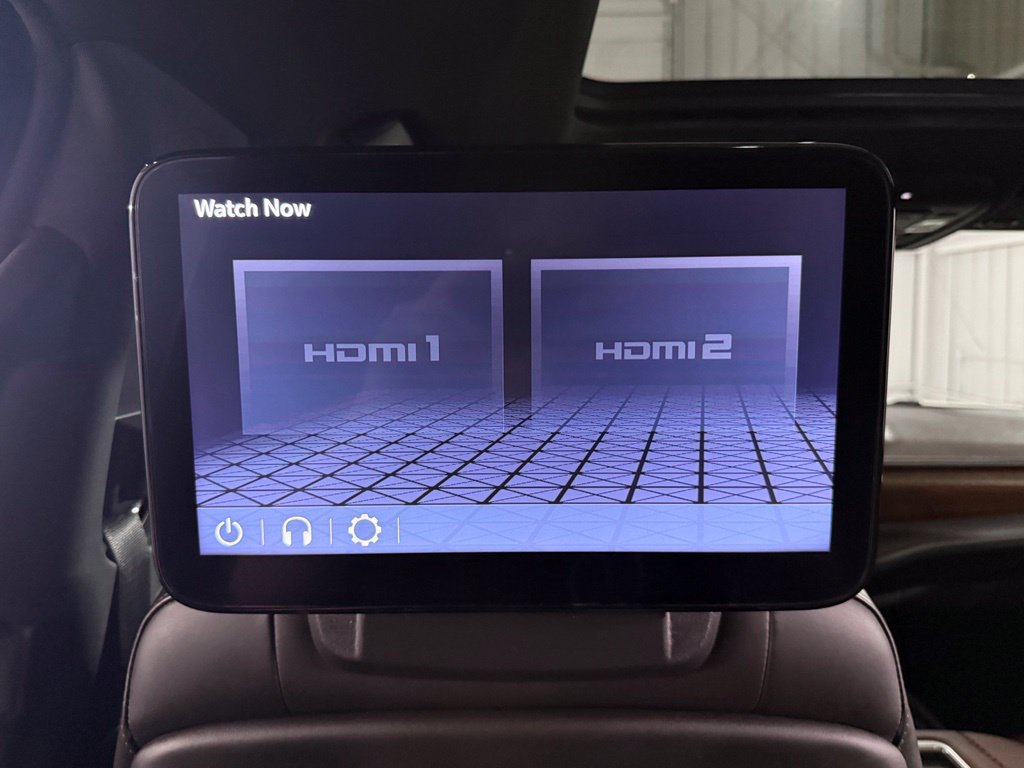 Used 2023 GMC Yukon Denali Ultimate AWD/4WD image 41