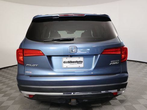 Used 2016 Honda Pilot Touring image 3