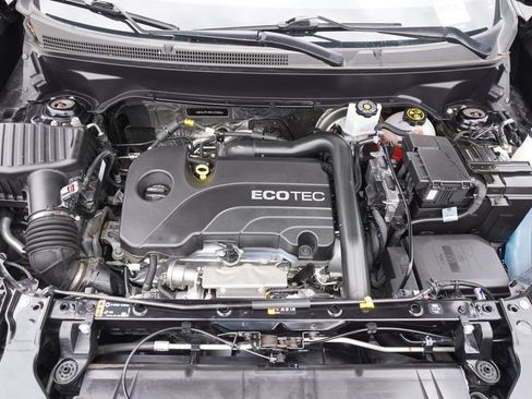 Certified 2022 GMC Terrain SLT FWD image 8
